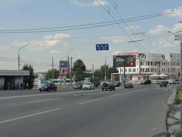 Призма 6x3,  Льва Ландау пр-т + Юбилейный пр-т, в центр