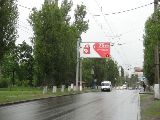 Щит 6x3,  Любови Малой пр-т, 49, в центр