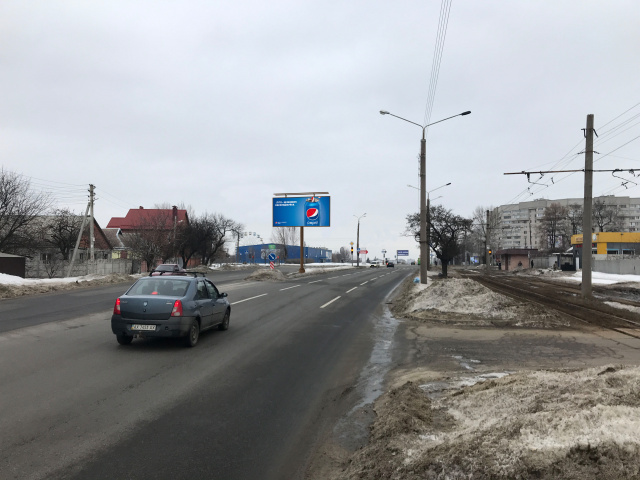 Щит 6x3,  Тракторостроителей пр-т, 47 - Салтовское шоссе, из центра