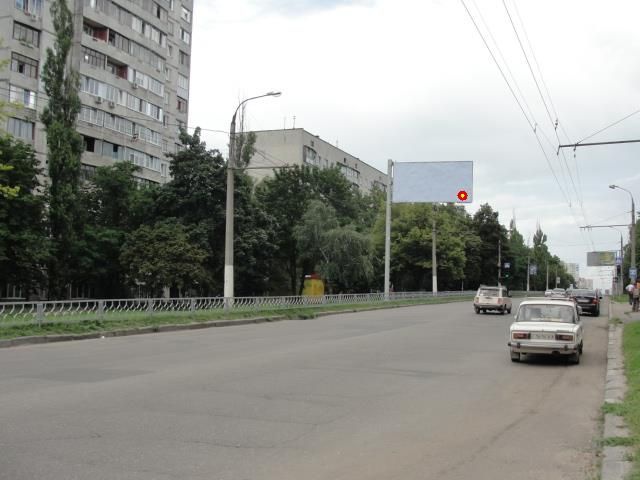 Щит 6x3,  Гвардейцев Широнинцев ул., 77, из центра