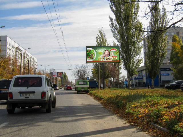 Щит 6x3,  Валентинівська вул., 26