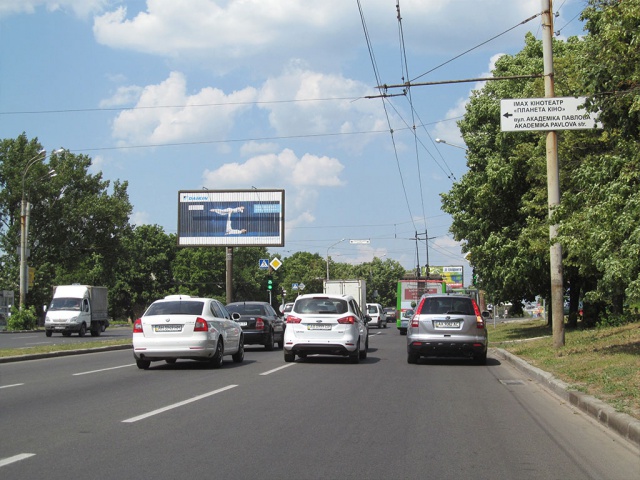 Призма 6x3,  Льва Ландау пр-т, 124/60 + Салтовское шоссе, в центр