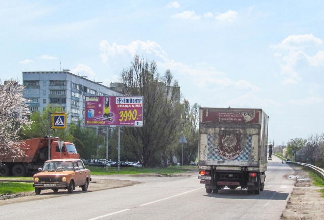 Щит 6x3,  Грицевца ул. ,25-А ,из центра
