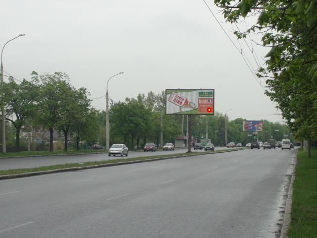 Призма 6x3,  Льва Ландау пр-т, 114/1 + Майкопская ул., в центр