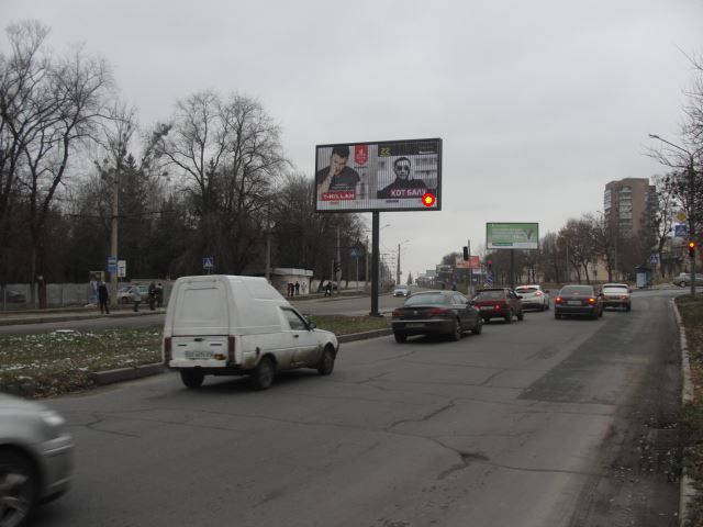 Призма 6x3,  Клочковская ул. 328 из центра