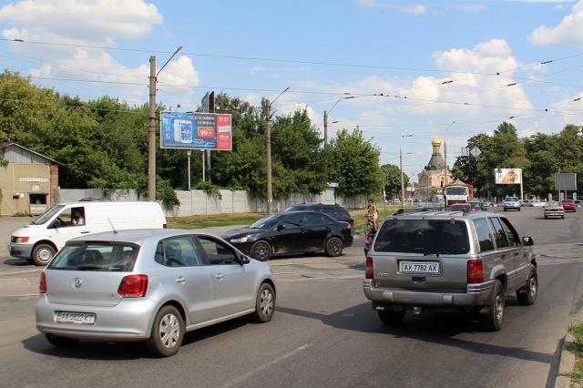 Призма 6x3,  Семиградская ул. - Академика Павлова ул., из центра