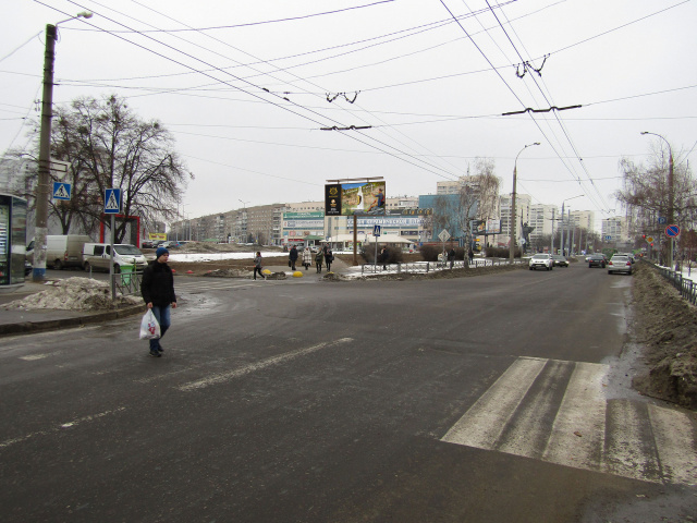 Призма 6x3,  23 Августа ул., 33-а - Низовая ул., в центр