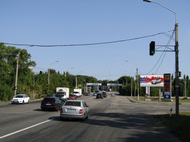 Призма 6x3,  Запорожское шоссе - Старокодацкая ул., 1