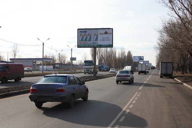 Призма 6x3,  Льва Ландау пр-т + Маршала Федоренко ул., из центра
