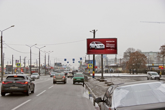 Призма 6x3,  Академика Павлова ул., 144-Б, из центра (ТЦ Космос)