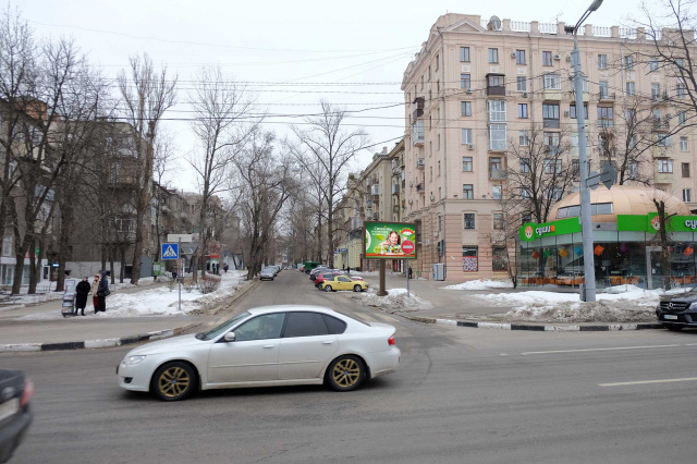 Скролл 3.1x2.2,  Данилевского ул. - Науки пр-т, 8, в центр, VIP