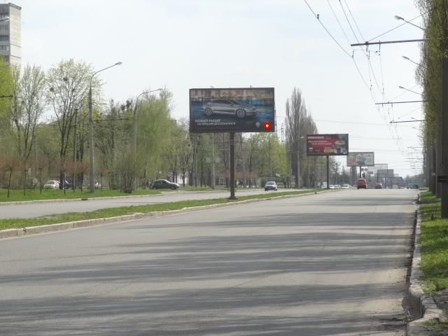 Щит 6x3,  Льва Ландау пр-т, 52 (2), из центра