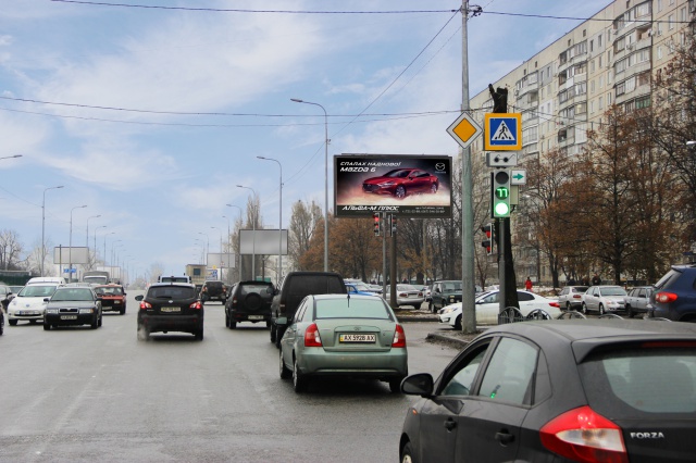 Щит 6x3,  Академика Павлова ул., 162 (1), из центра (Солли-Плюс)
