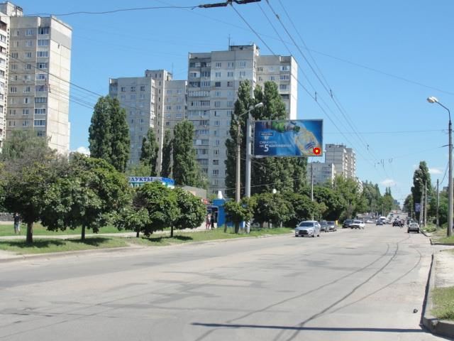 Щит 6x3,  Валентиновская ул.,15, из центра