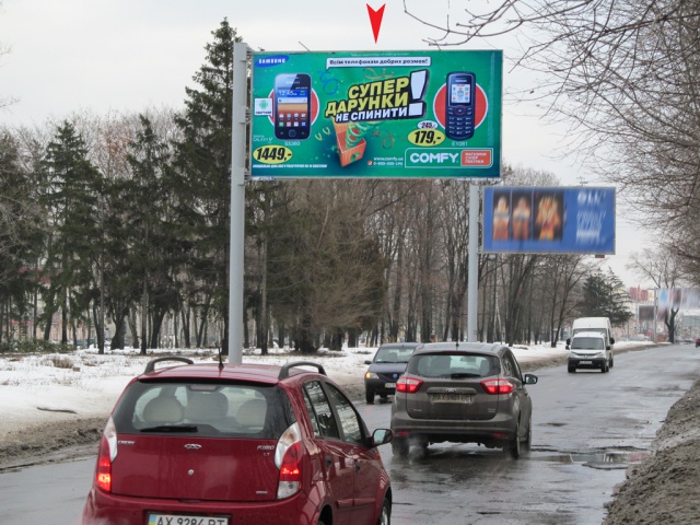 Щит 6x3,  Плехановская ул. (парк им.Артема), из центра