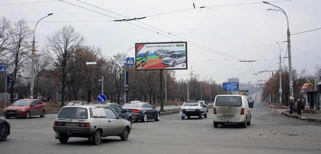 Призма 6x3,  Льва Ландау пр-т, 124/60 + Салтовское шоссе, из центра