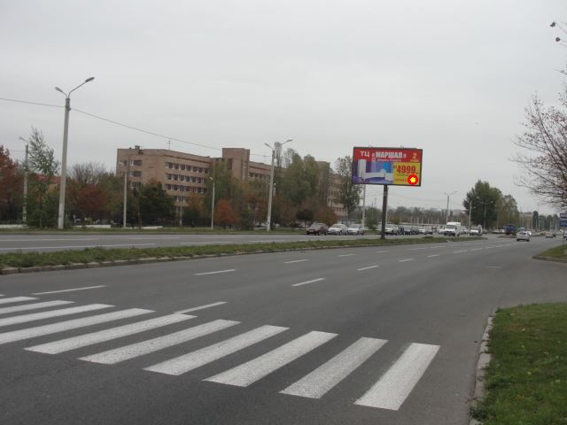 Щит 6x3,  Льва Ландау пр-т, 27 (5), в центр