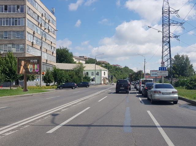 Скролл 3.1x2.2,  Харьковская набережная - Маршала Бажанова ул., 28, в центр