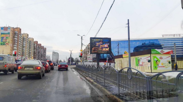 Скролл 3.1x2.2,  Полтавский Шлях ул. - Дудинской ул., в центр