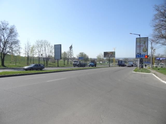 Беклайт 3x6,  Льва Ландау пр-т + Гагарина пр-т (2), из центра