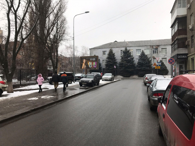 Беклайт 3.1x2.2,  Тринклера ул. - Динамовская ул., из центра
