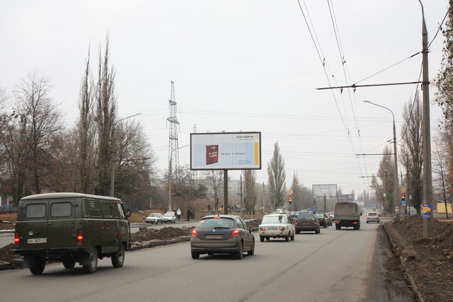 Призма 6x3,  Льва Ландау пр-т, 38, из центра