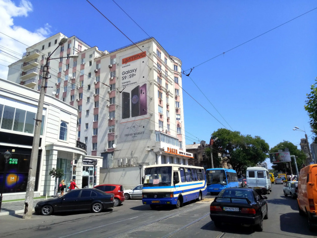 Брендмауер 7.5x20,  Екатерининская ул.,90