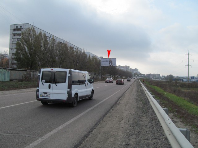 Щит 6x3,  Архитекторов ул., напротив дома №32, в город