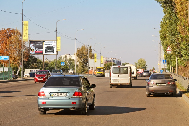 Щит 6x3,  Академика Павлова ул., 327, из центра