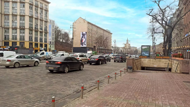 Цифрова панель 6.4x14.4,  Хрещатик вул., 7/11