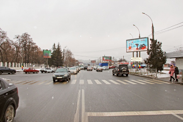 Призма 6x3,  Академика Павлова ул., 49 - Семиградская ул., в центр (VIP)