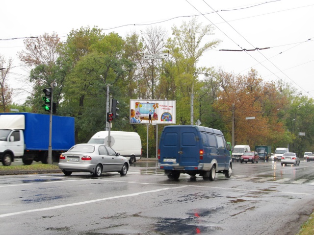 Призма 6x3,  Московский пр-т - Плиточная ул., в центр