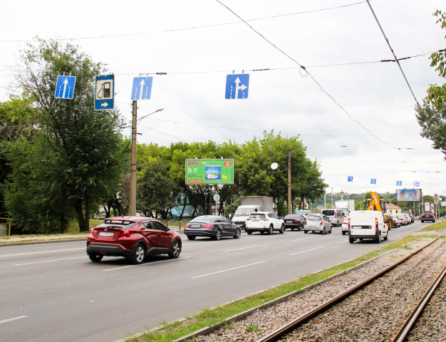 Призма 6x3,  Моисеевская ул., ст.м. "Киевская"