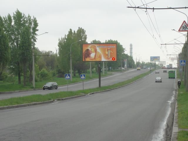 Щит 6x3,  Льва Ландау пр-т, 123, в центр