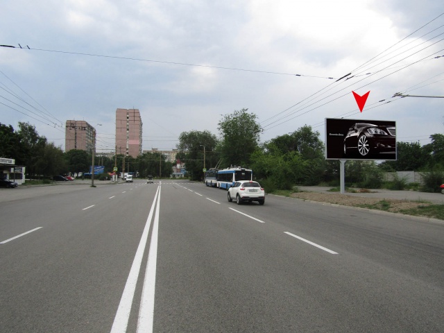 Щит 6x3,  Янтарная ул., (перед кругом)