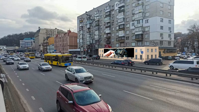 Брендмауер 50x4.7,  Набережно-Крещатицкая ул., 11 (перспективное)*