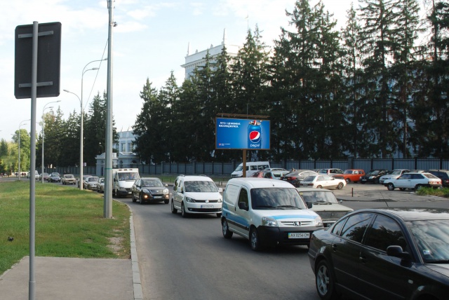 Щит 6x3,  Белгородское шоссе - Академика Проскуры ул., 1, VIP, из центра