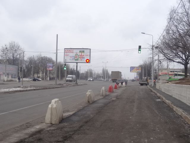 Призма 6x3,  Клочковская ул. - Победы пр. из центра