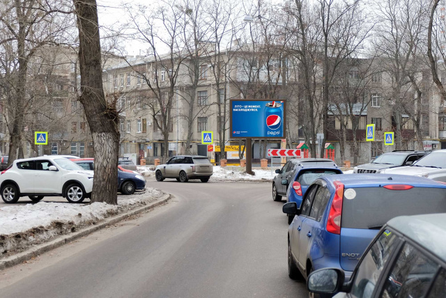Скролл 3.1x2.2,  Данилевского ул. - Самокиша ул., в центр