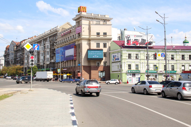 Цифрова панель 6x3,  Павловская 6, торец , в центр (ТЦ "Павловский" напротив ЦУМа, возле БТИ)