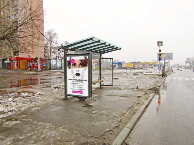 Сітілайт 1.2x1.8,  Академика Павлова ул., 132 (остановка улица Пешкова), в центр