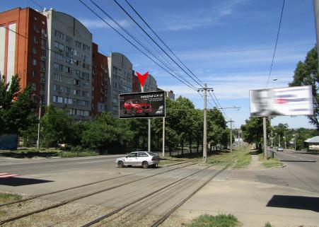 Щит 6x3,  Рабочая ул., 20 - разделительная полоса
