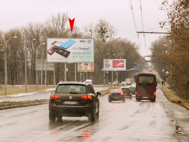 Щит 6x3,  Московский пр-т - Плиточная ул.,в центр