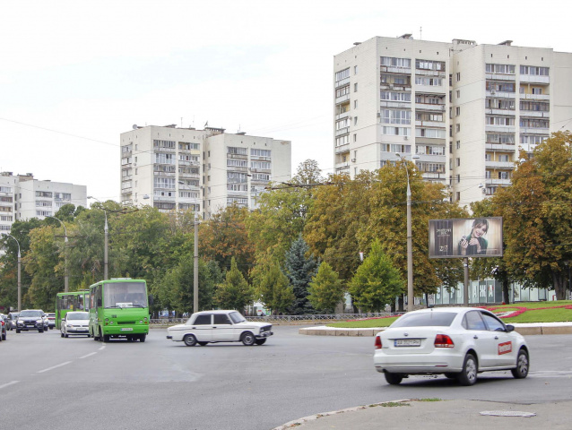 Призма 6x3,  23 Августа ул., 59 - Космонавтов ул., в центр