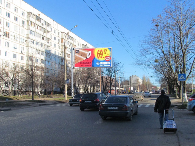 Щит 6x3,  Валентиновская, ул. 29